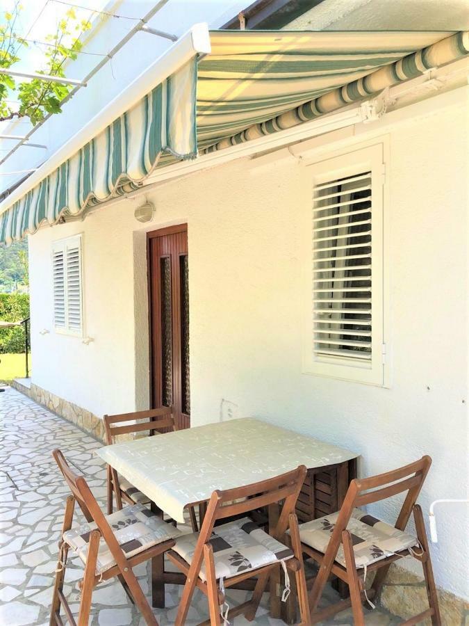 Apartments With Boat Mooring Marija Supetarska Draga Exterior foto